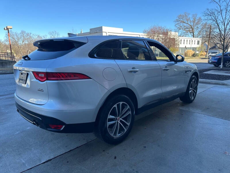 2019 Jaguar F-PACE 25t Premium
