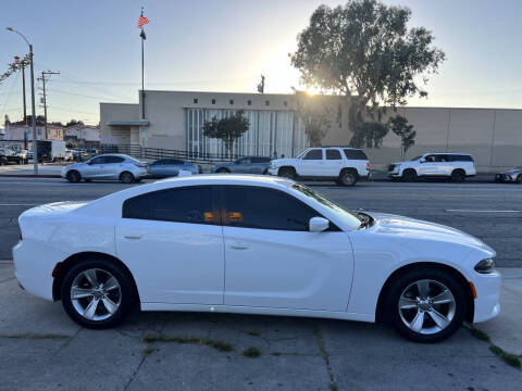 2016 Dodge Charger SXT