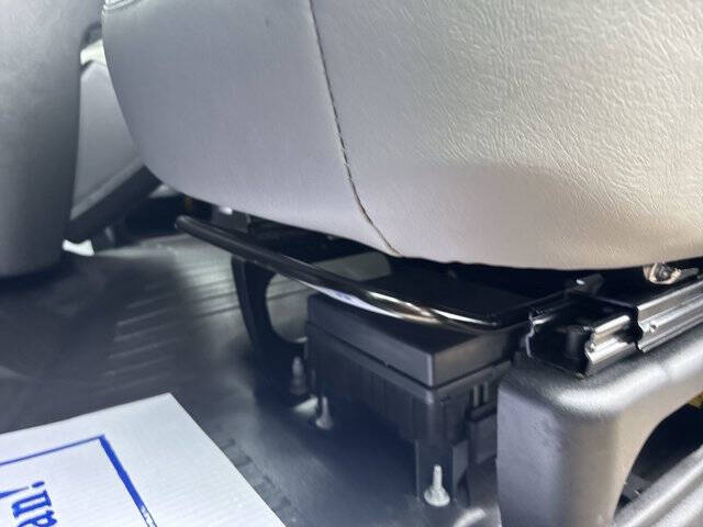 2025 Chevrolet Express 2500