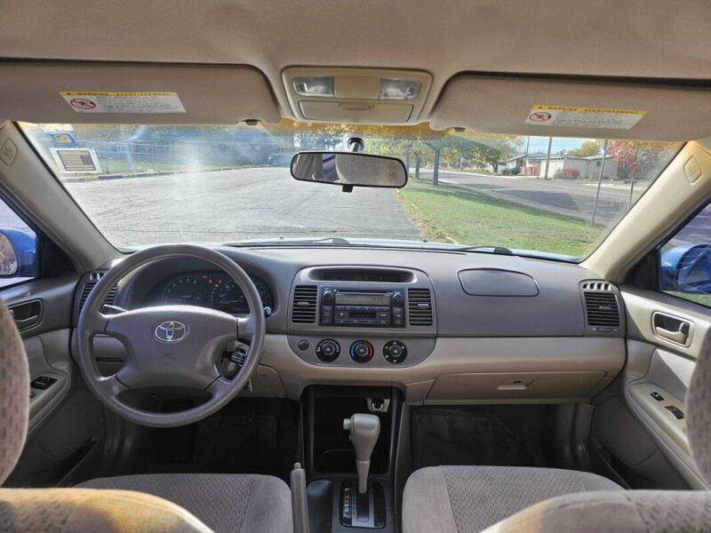 2003 Toyota Camry LE