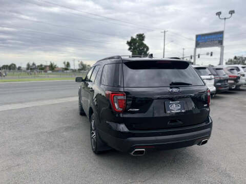 2017 Ford Explorer Sport