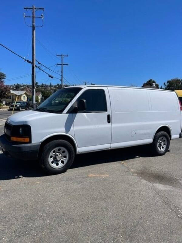2009 Chevrolet Express for sale at Gateway Motors in Hayward CA