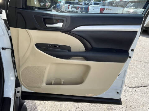 2017 Toyota Highlander XLE