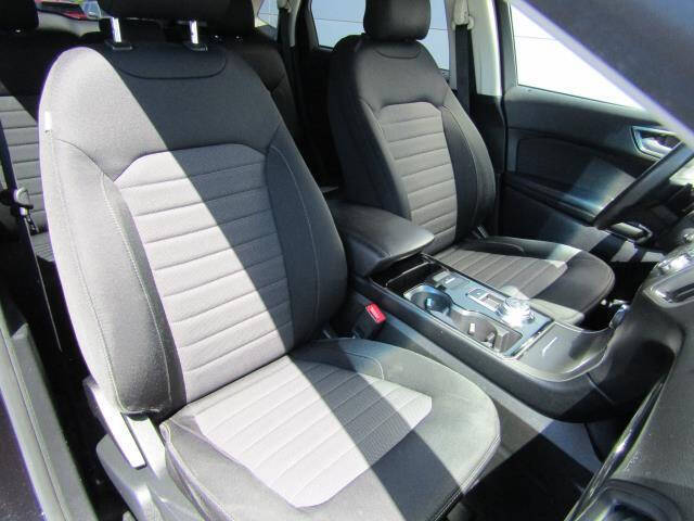 2019 Ford Edge SE