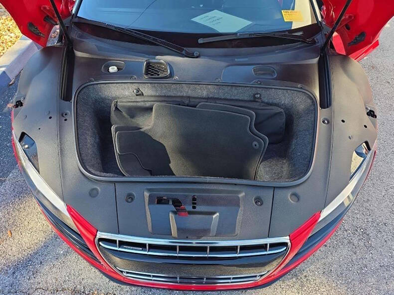 2011 Audi R8 5.2 quattro Spyder