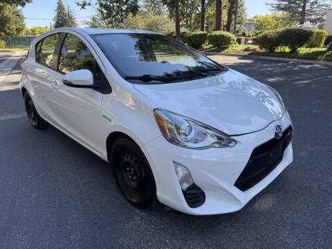 2016 Toyota Prius c