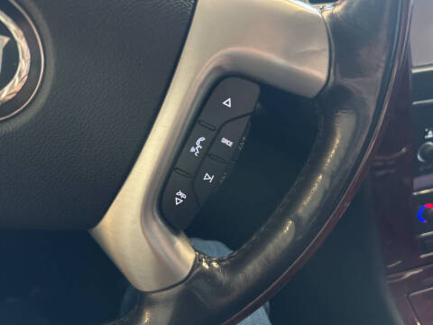 2011 Cadillac Escalade Luxury