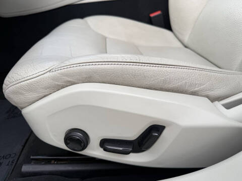 2017 Volvo S90 T6 Momentum