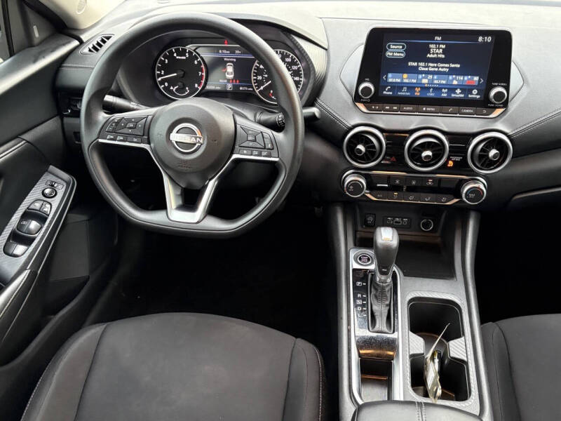 2024 Nissan Sentra SV