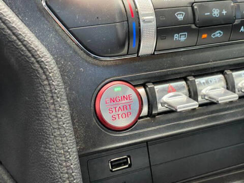 2020 Ford Mustang EcoBoost