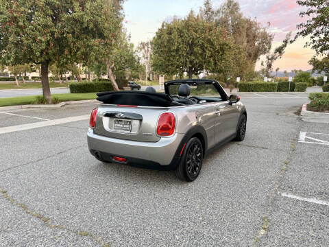 2017 MINI Convertible Cooper