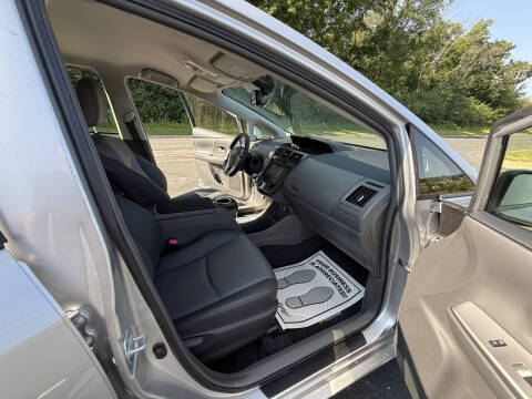 2012 Toyota Prius v Two