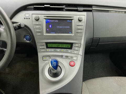2013 Toyota Prius Two