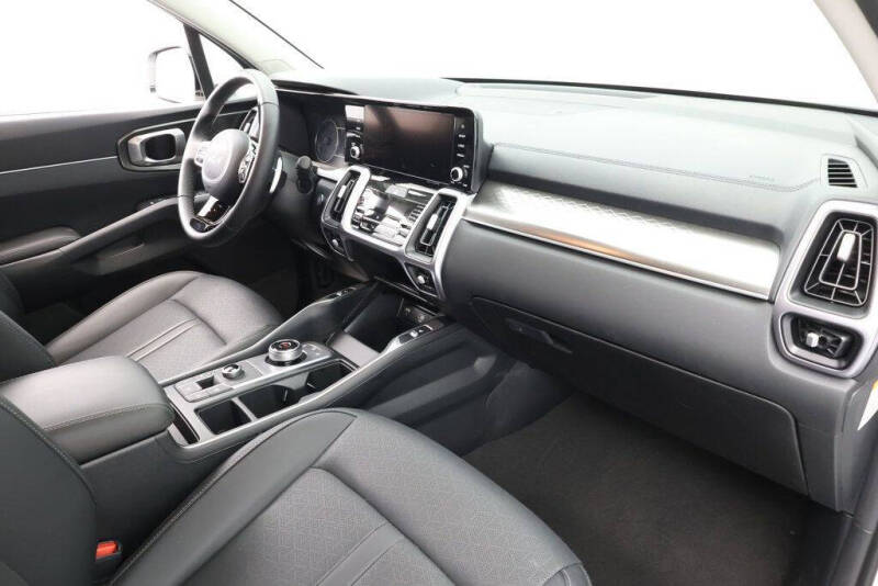 2024 Kia Sorento Hybrid EX