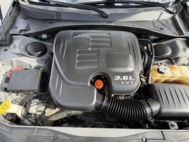 2019 Chrysler 300 S