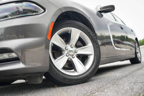 2017 Dodge Charger SXT
