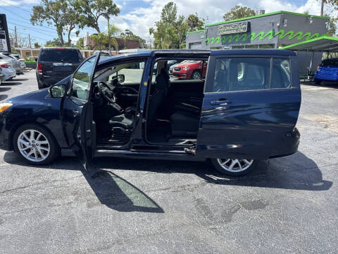2015 Mazda MAZDA5 Touring