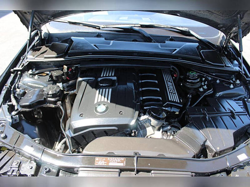 2011 BMW 3 Series 328i