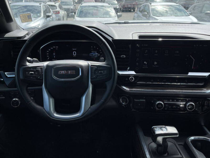 2023 GMC Sierra 1500