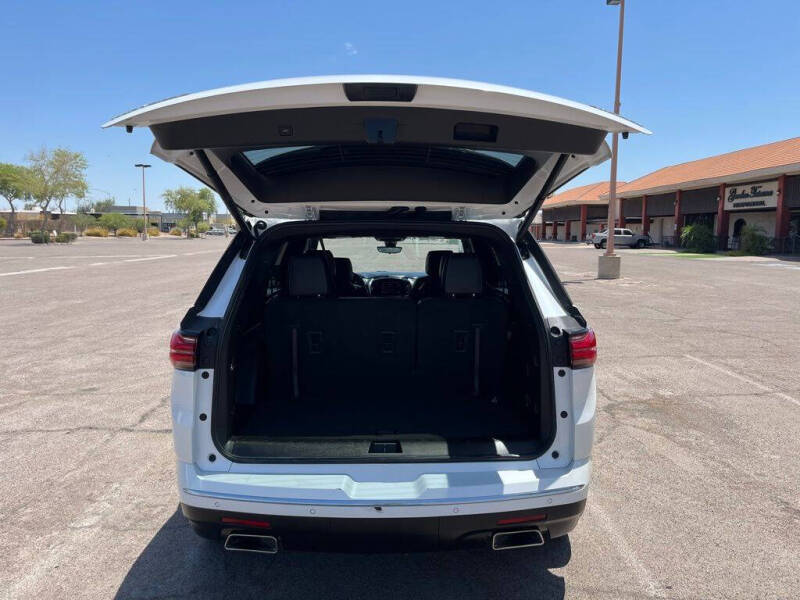 2023 Chevrolet Traverse Premier