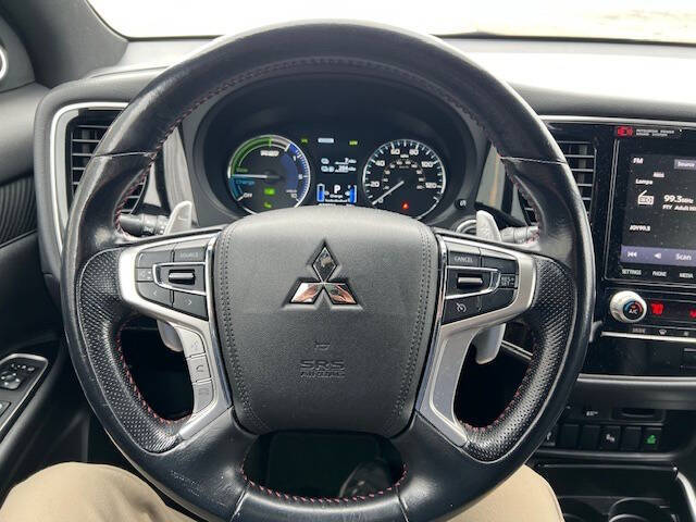 2021 Mitsubishi Outlander PHEV LE