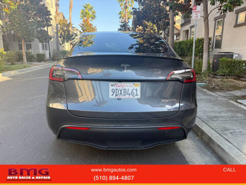 2023 Tesla Model Y Performance