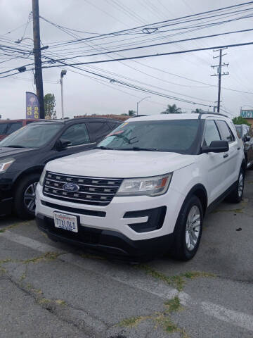 2017 Ford Explorer