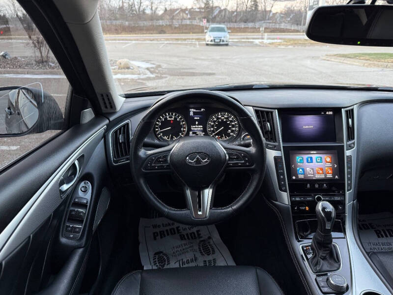 2021 Infiniti Q50 Luxe