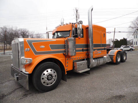 2015 Peterbilt 389