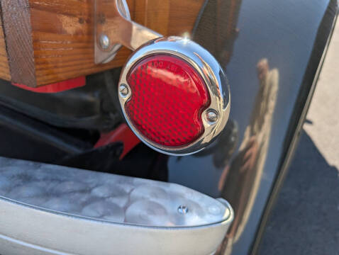1933 Ford Model BB