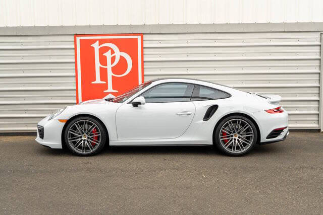 2019 Porsche 911 41