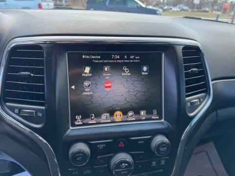 2017 Jeep Grand Cherokee Laredo