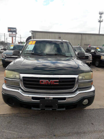 2005 GMC Sierra 1500 for sale at Marquez Auto Sales in South Houston TX