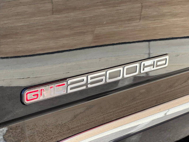 2005 GMC Sierra 2500HD