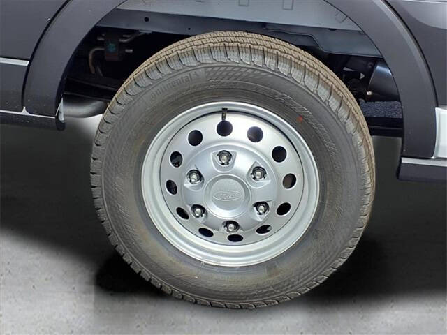 2025 Ford Transit 250