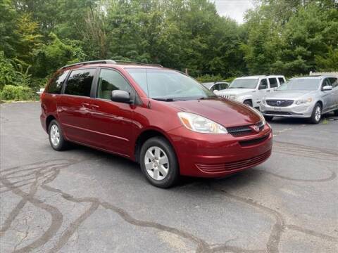 2004 Toyota Sienna for sale at Canton Auto Exchange in Canton CT