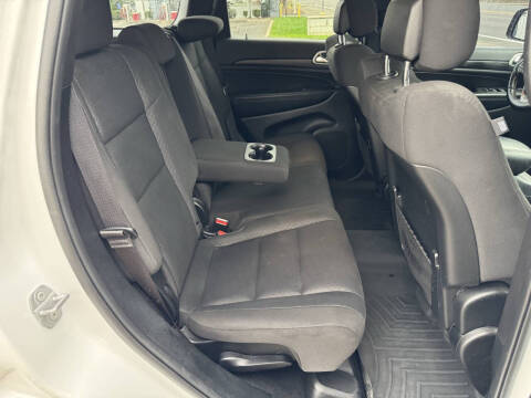 2020 Jeep Grand Cherokee Laredo