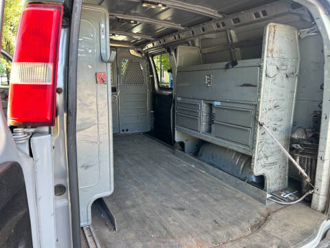 2017 Chevrolet Express 3500
