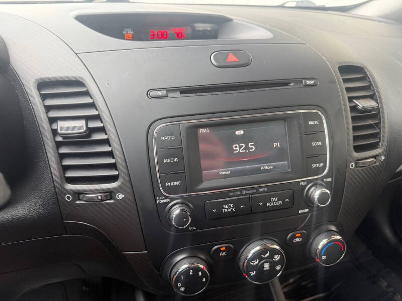2016 Kia Forte5 EX