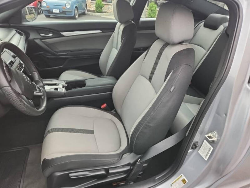 2016 Honda Civic LX-P