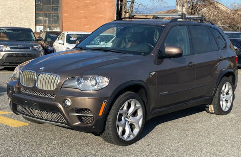 2012 BMW X5 for sale at MAGIC AUTO SALES - Magic Auto Prestige in South Hackensack NJ