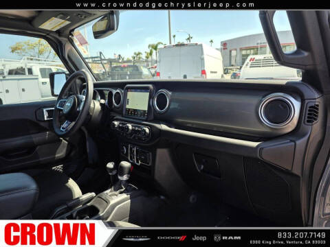2023 Jeep Gladiator Overland