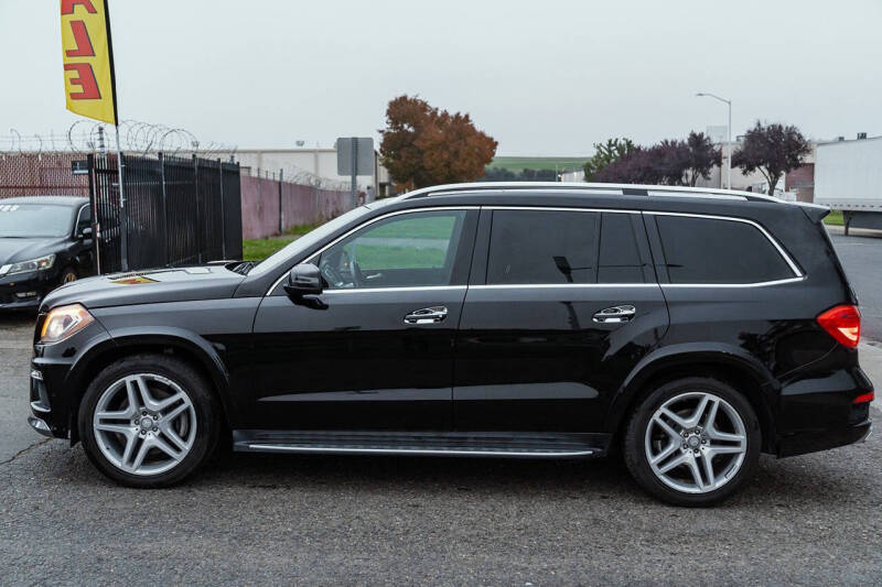 2015 Mercedes-Benz GL-Class GL 550 4MATIC