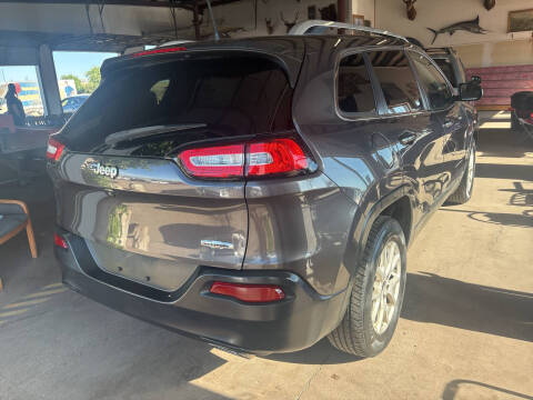 2018 Jeep Cherokee Latitude Plus