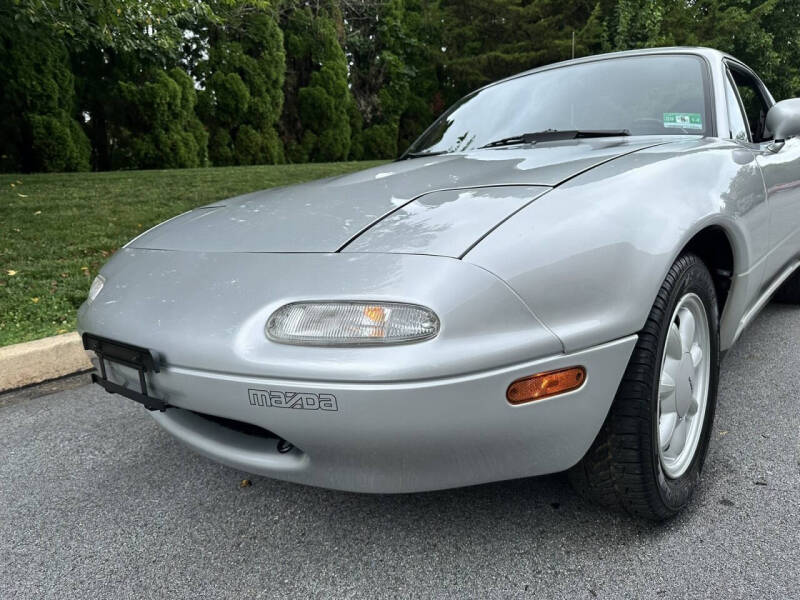 1990 Mazda MX-5 Miata