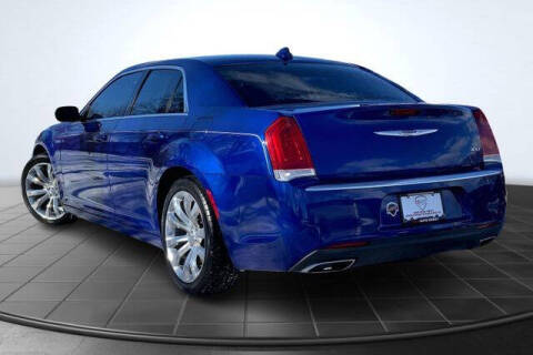 2018 Chrysler 300 Touring