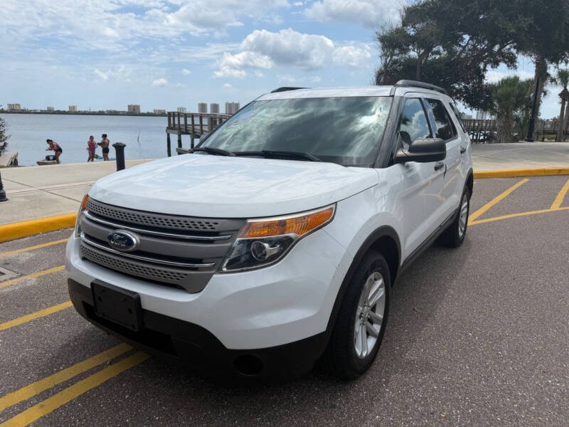 2015 Ford Explorer