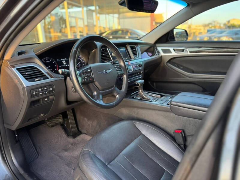 2018 Genesis G80