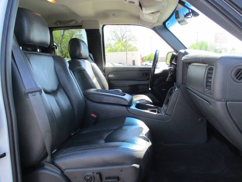 2004 Chevrolet Silverado 1500 LT