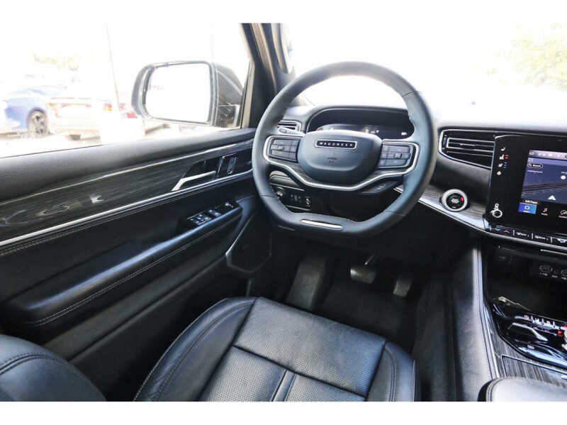 2022 Jeep Wagoneer Series III